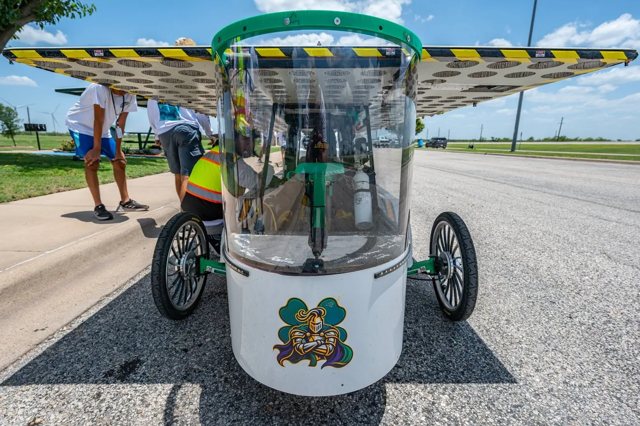 Solar vehicle front view